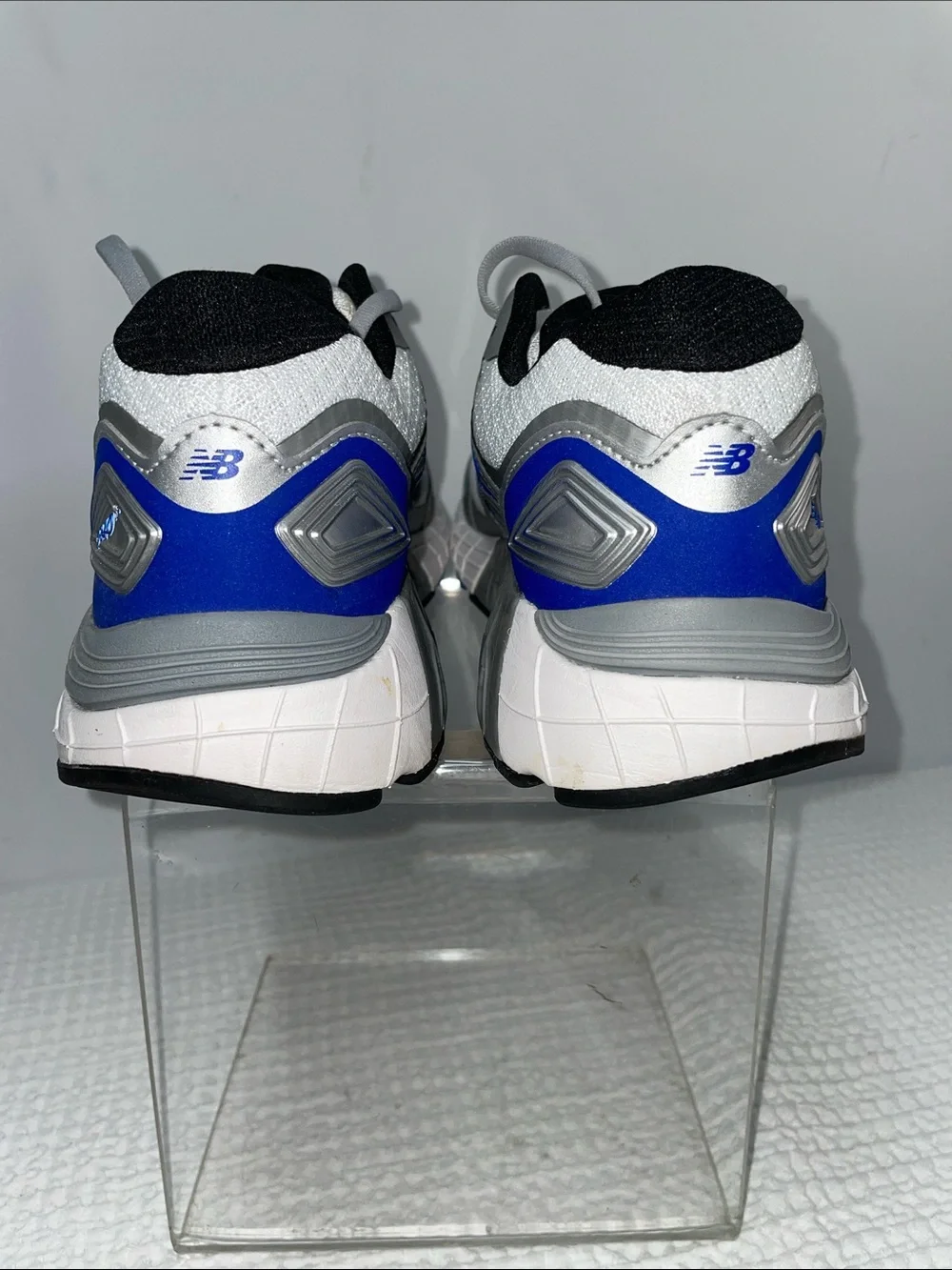 New Balance Men's Gray and Blue Athletic Running Shoes